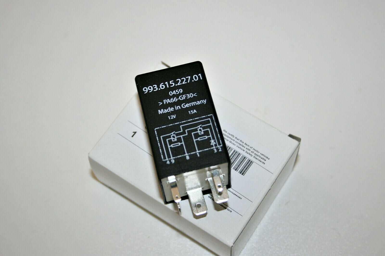 DME / BENZINPUMPE RELAIS FÜR PORSCHE 964 993 924S 944 968 GERMANY