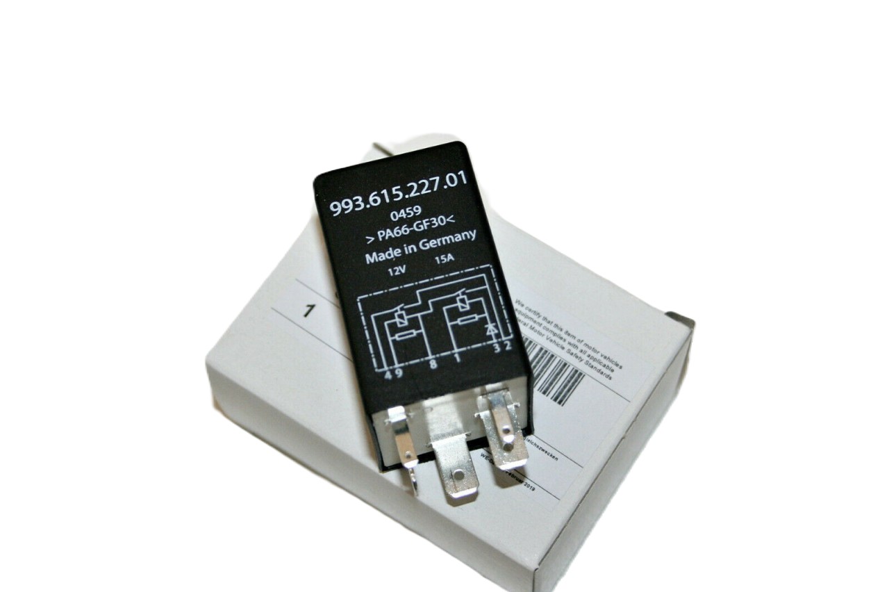 DME / FUEL PUMP RELAY OEM PORSCHE 964 993 924S 944 968 DME / FUEL PUMP RELAY OEM PORSCHE 964 993 924S 944 968