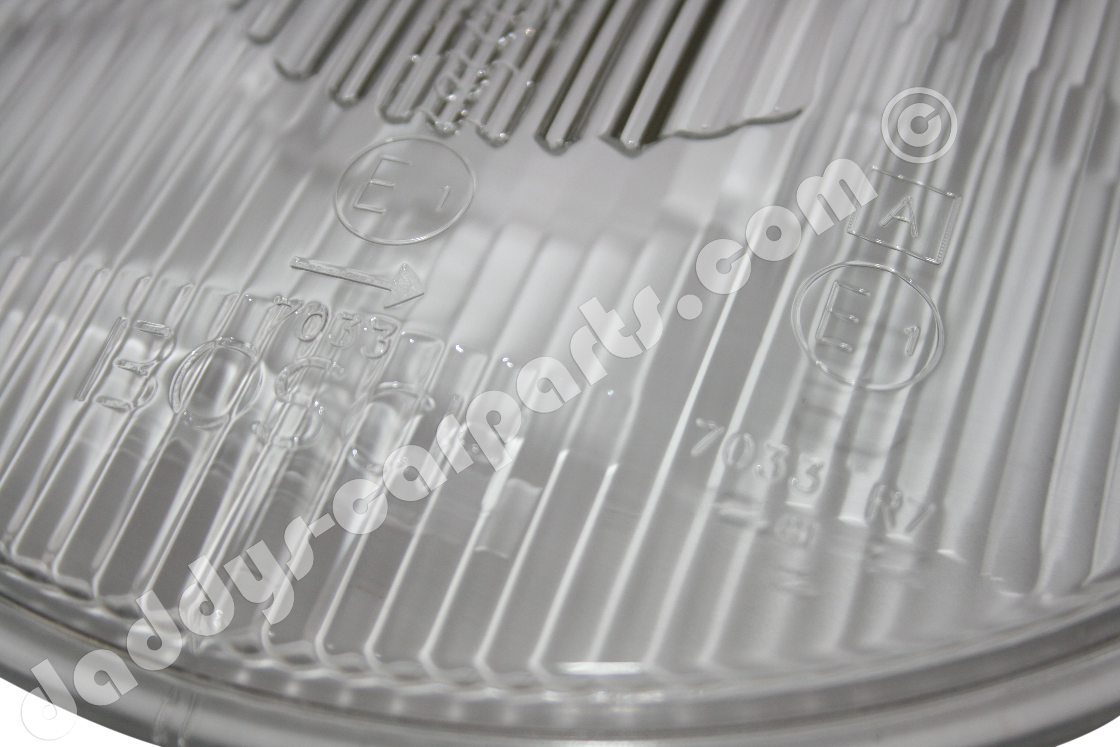 1305604051-RHD-VW-K-fer-Bus-Fridolin-K-bel-1600-7