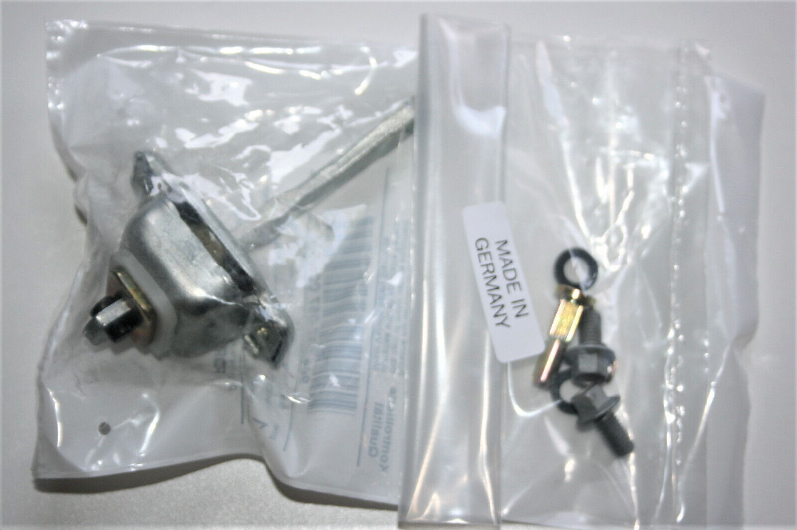 GENUINE PORSCHE DOOR STOP SET FOR PORSCHE 911 964 993  GENUINE PORSCHE DOOR STOP SET FOR PORSCHE 911 964 993